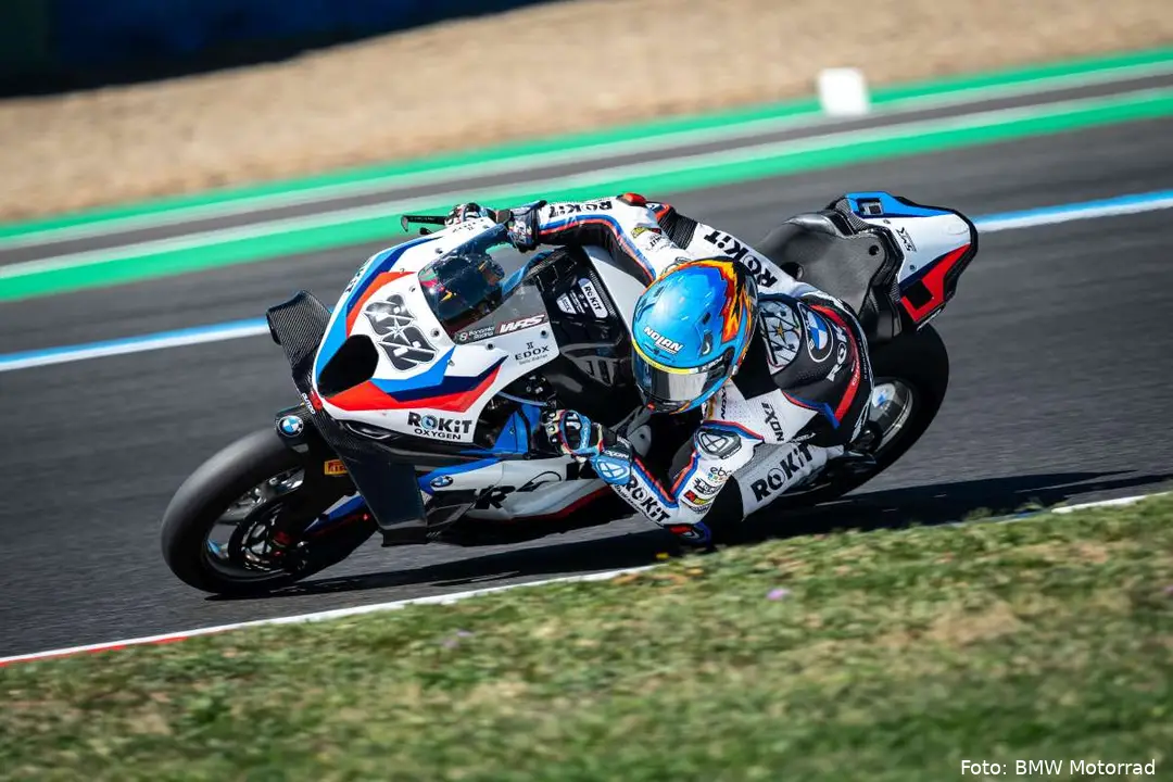 Miguel Oliveira guida la BMW Superbike a Magny-Cours