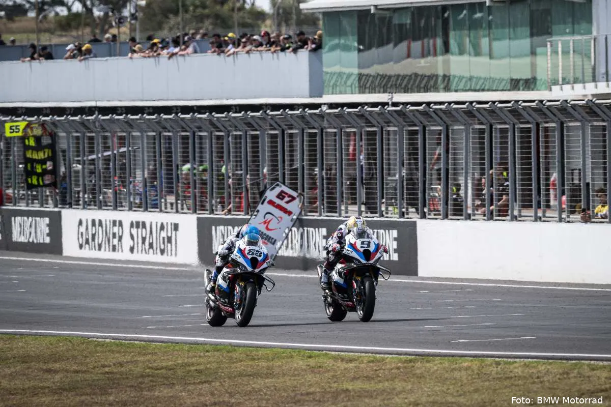 Miguel Oliveira e Danilo Petrucci piloti BMW Superbike WorldSBK