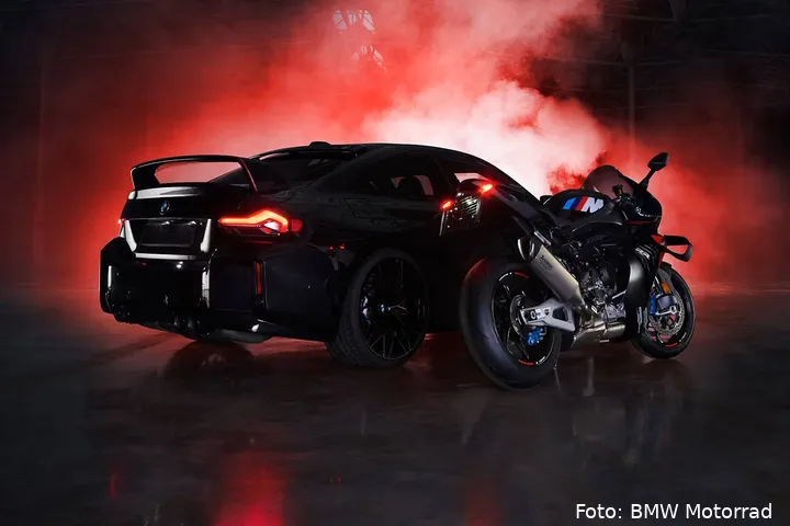 https___hypebeast.com_image_2026_04_28_bmw-m2-coupe-rr-edition-joins-s-1000-rr-duo-2