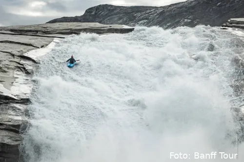 BanffTour2026_A Baffin Vacation, Love on Ice_07_©Sarah McNair-Landry