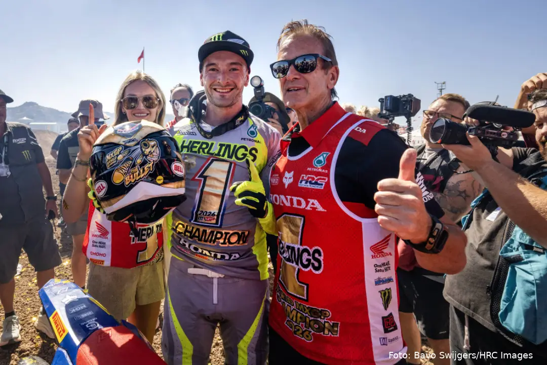 Jeffrey Herlings celebrates MXGP title in Turkey