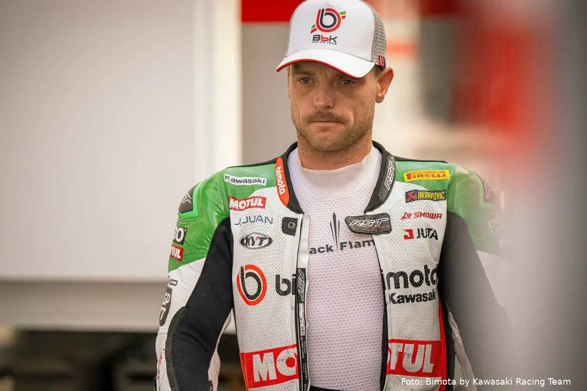 Alex Lowes pilota Bimota Superbike