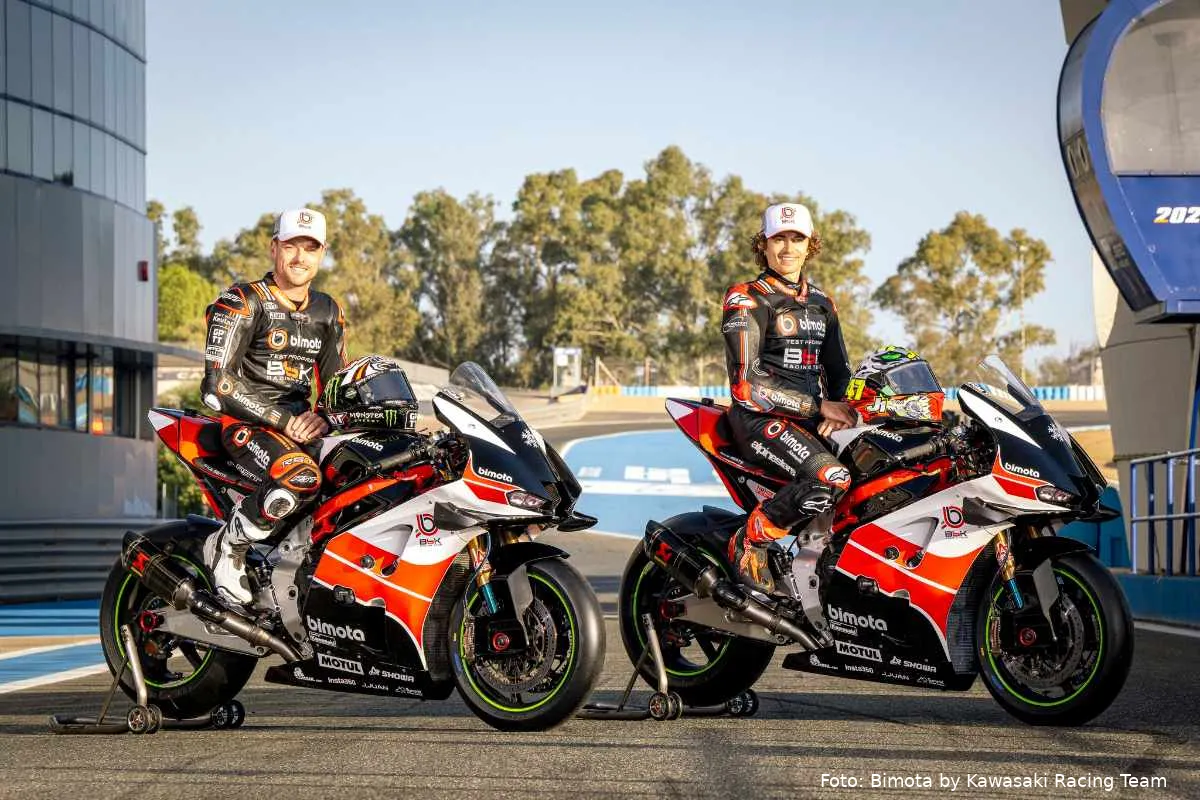 Alex Lowes e Axel Bassani sulle Bimota KB998 Rimini nel test Superbike a Jerez