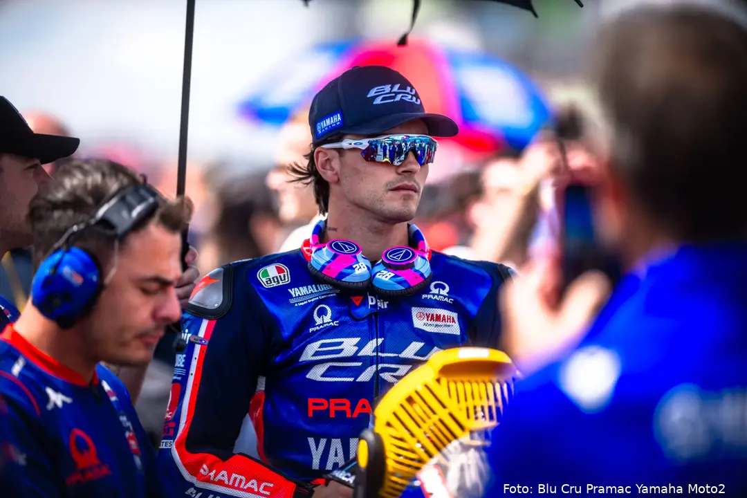 Izan Guevara celebrated by Paolo Campinoti, linked with a MotoGP move in 2027