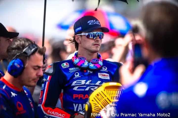 Izan Guevara celebrated by Paolo Campinoti, linked with a MotoGP move in 2027