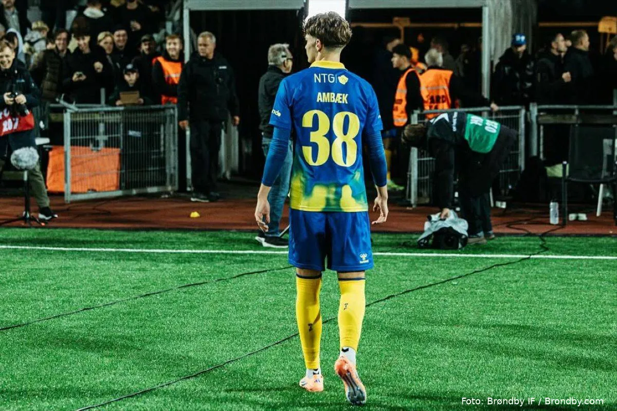 Utrolig stort for mig at score mit første professionelle mål for Brøndby 💛💙Tak for fantastisk  (1)