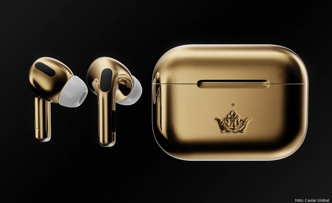 caviar airpods pro gold photo1 a