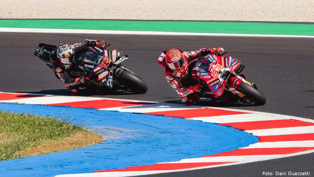Marc Marquez e Marco Bezzecchi nella Sprint Race MotoGP a Misano Adriatico