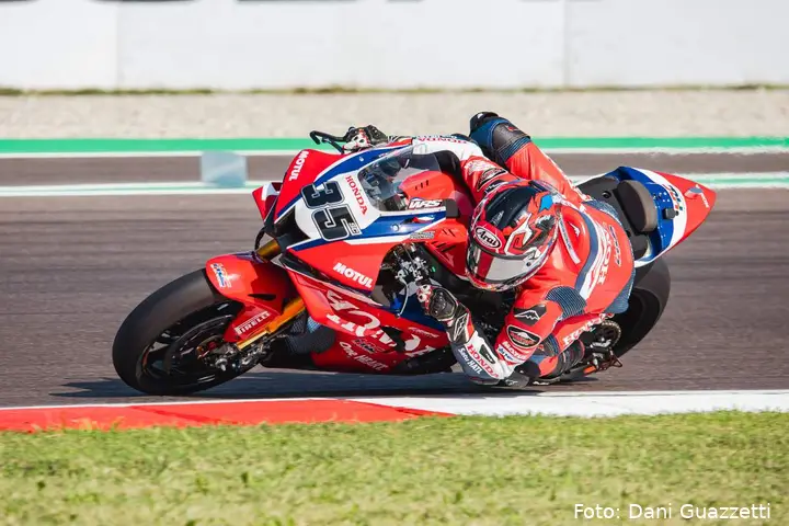 Somkiat Chantra guida la Honda SBK al Cremona Circuit