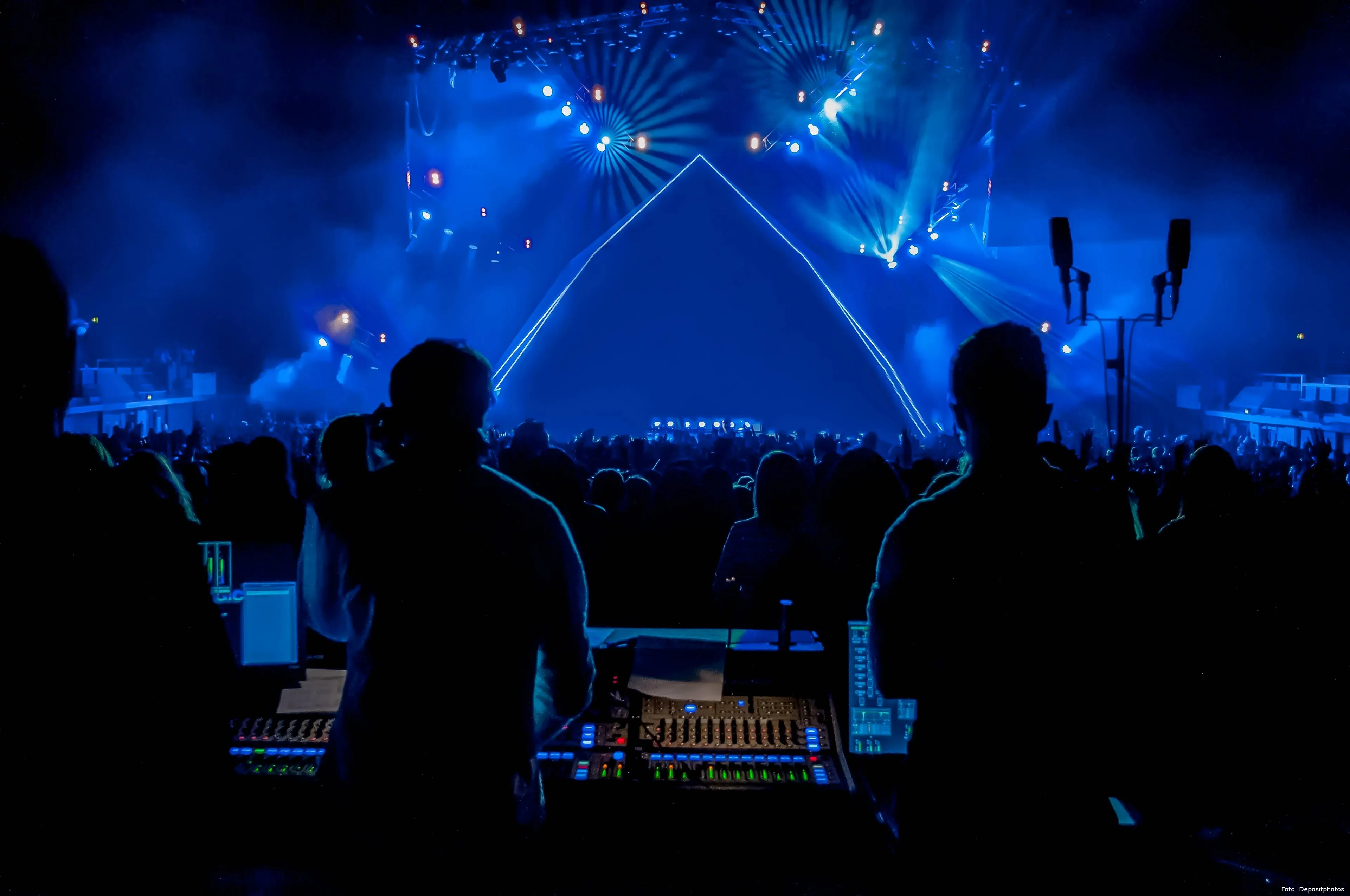 Depositphotos_32091975_XL