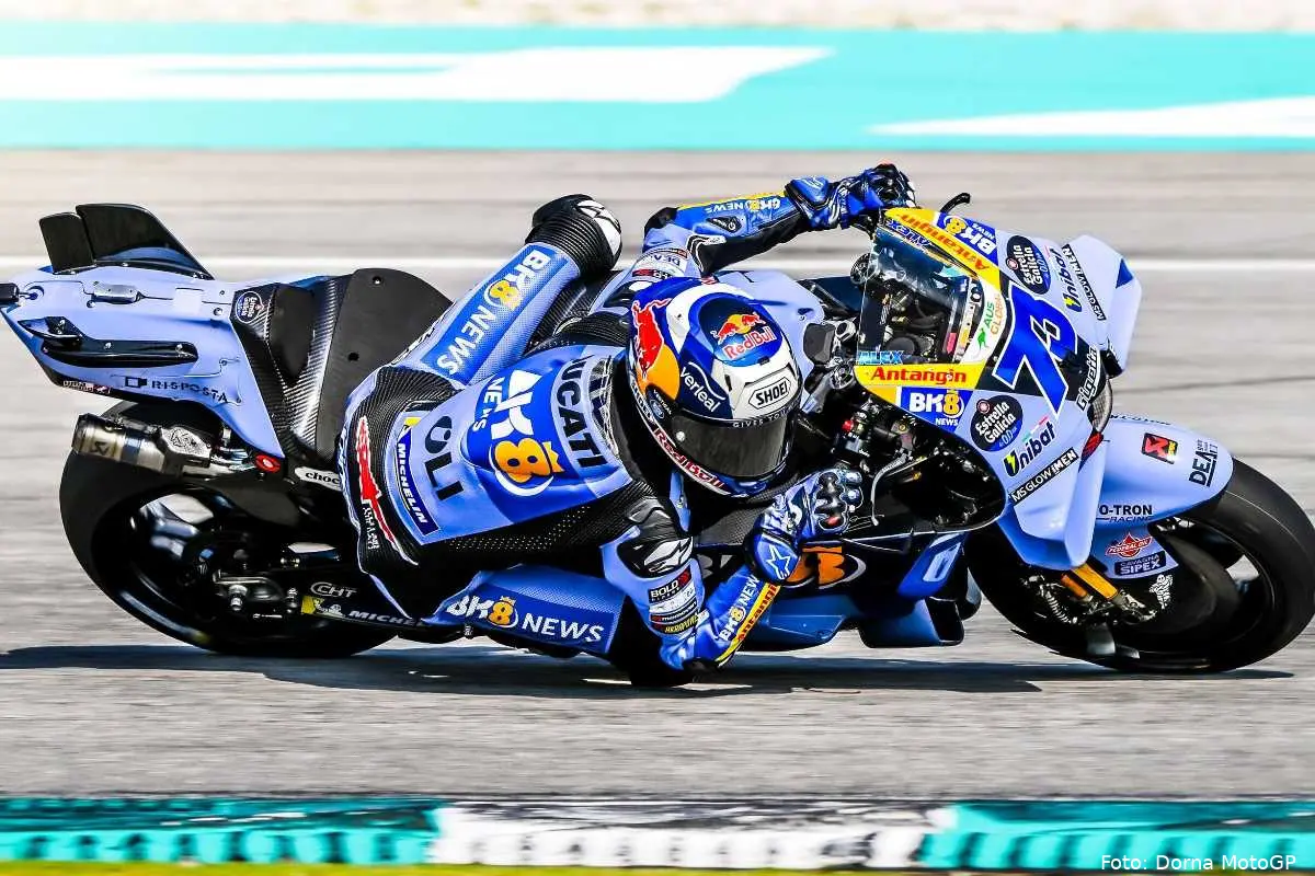 Alex Marquez pilota Gresini MotoGP guida la Ducati Desmosedici GP26 nel Sepang Test