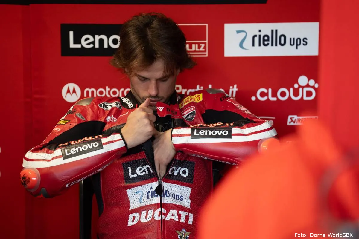 Nicolò Bulega pilota Ducati Superbike nel test SBK a Phillip Island
