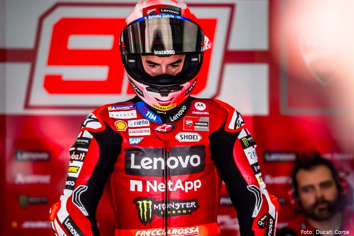 Marc Marquez pilota Ducati MotoGP nel Sepang Test