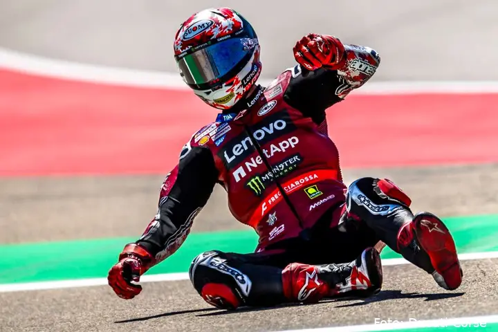 Pecco Bagnaia caduto nella gara MotoGP ad Aragon