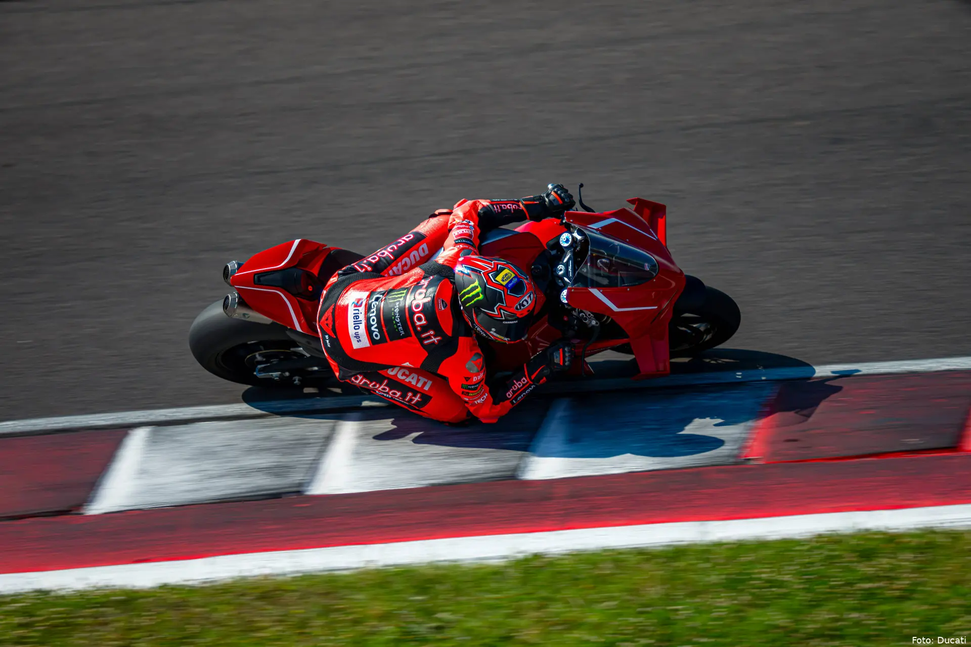 03 - MY26_PANIGALE_V4R_DYNAMICS _14__UC849338_High