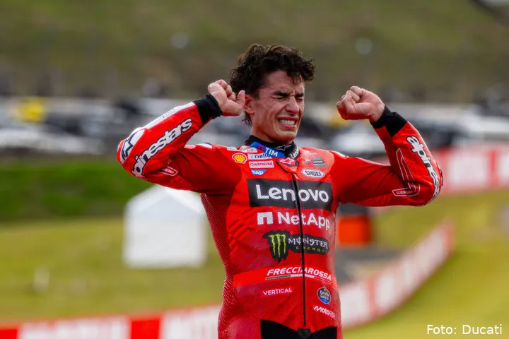 _271145048_A121766-2_UC851276_High