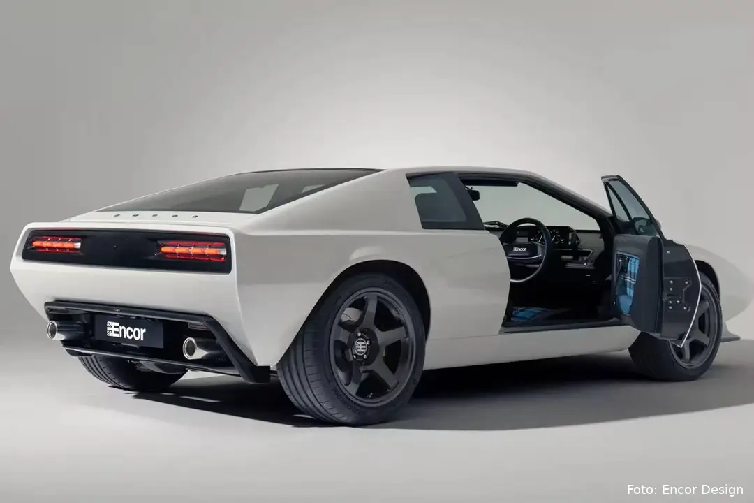 https___hypebeast.com_image_2026_04_05_encor-series-1-restomods-the-lotus-esprit-in-carbon-5