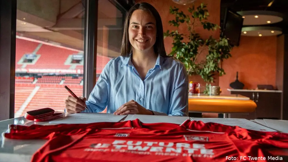 Caitlin dijkstra contract fc twente vrouwen april 2021
