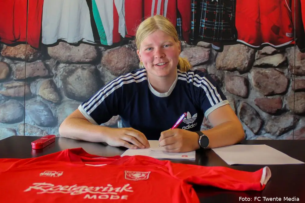 inge tijink fc twente vrouwen contract tekenen 2020