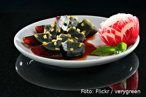 3711233169 98fb3f0ed9 o