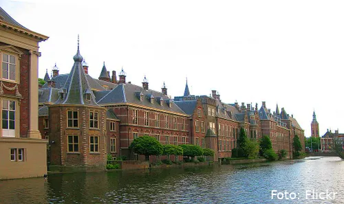 5809862258_09c5a7bc24_b