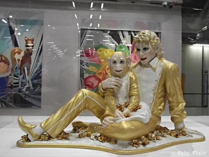 15977963817_755c825280_b