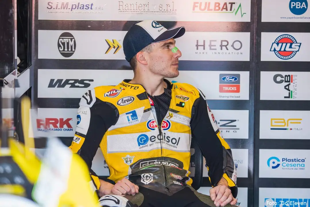 Lorenzo Baldassarri in the Go Eleven Superbike team garage