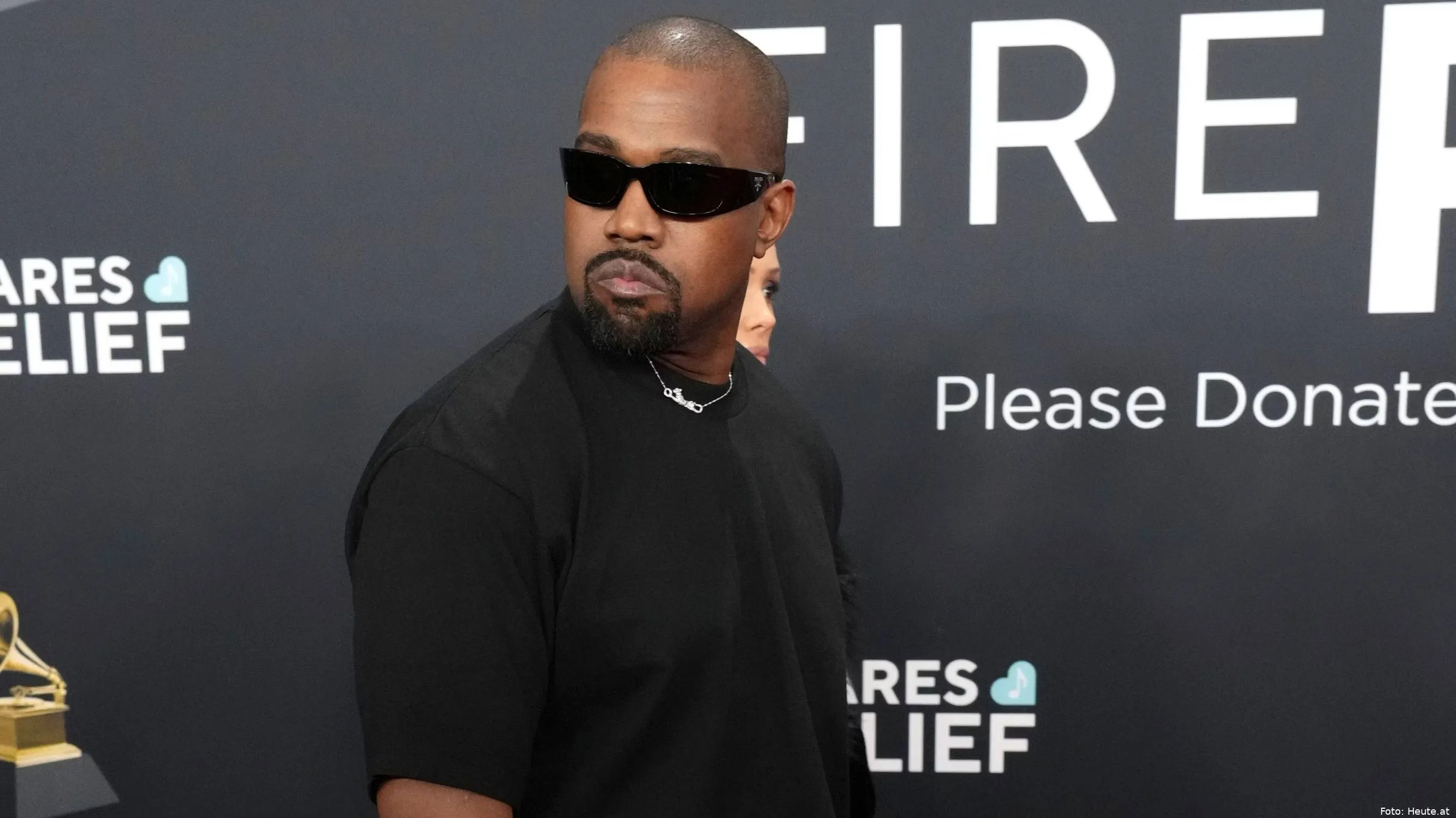 4082eb8b-2a5d-4566-bc86-9c8e15c9e722