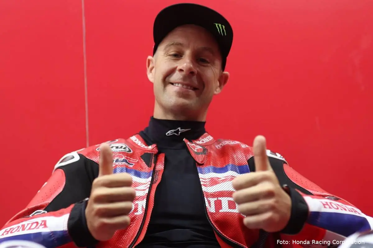 Jonathan Rea pilota Honda HRC