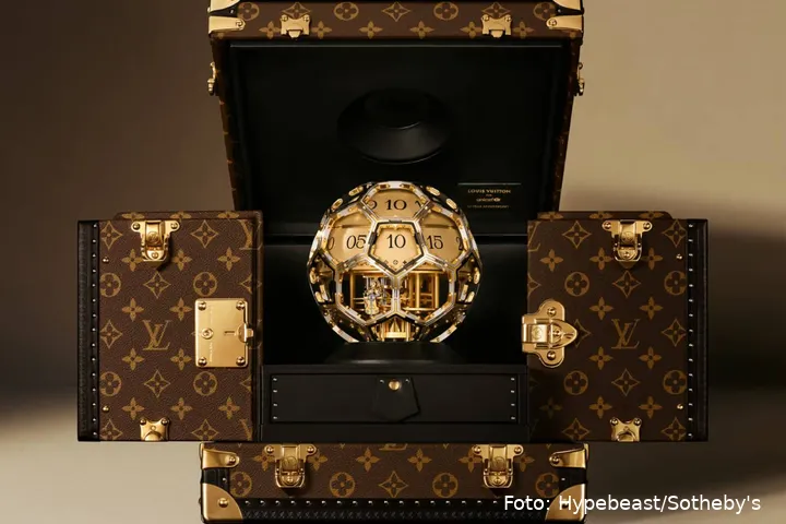 https___hypebeast.com_image_2026_05_27_louis-vuitton-unity-time-object-marks-unicef-decade-1