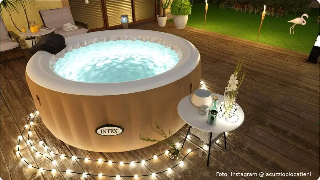 jacuzzibanner