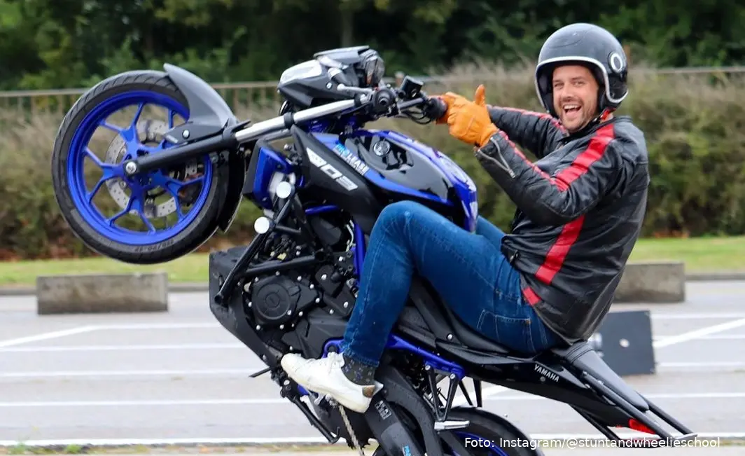 wheelie