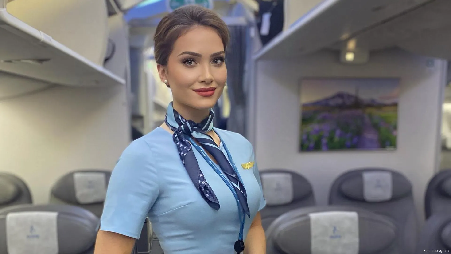 stewardess 1