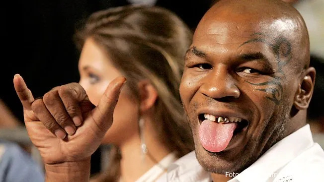 round1 mike tyson ontkent geruchten rentree