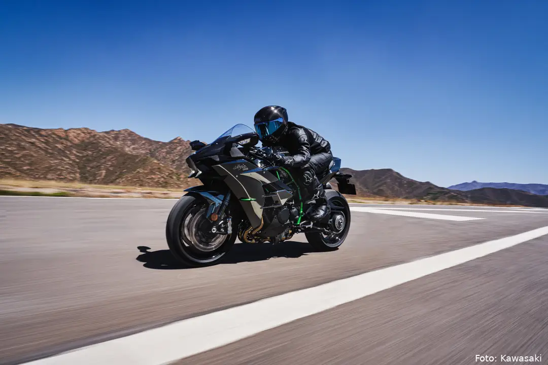 27_ZX1002X_320_GY1_AC_20_C