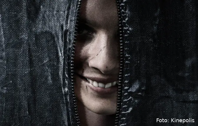 horror night smile