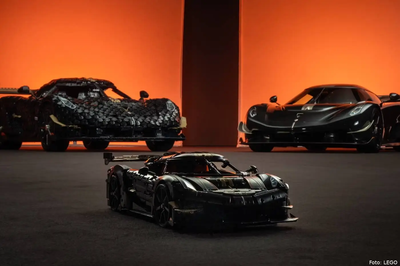 https___hypebeast.com_image_2026_06_20_lego-technic-koenigsegg-sadairs-spear-megacar-release-info-42232-1