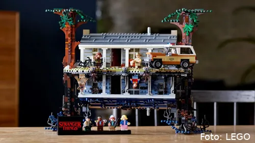 https wwwmannersnl wp content uploads 2021 10 lego stranger things 75810 the upside down featured