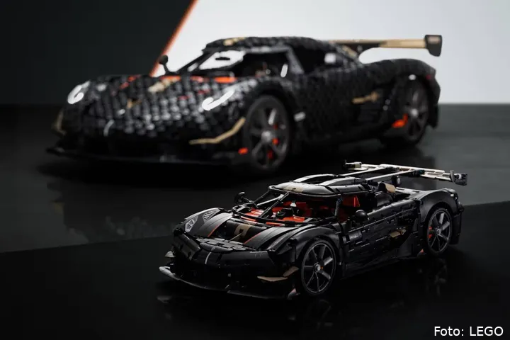 https___hypebeast.com_image_2026_06_20_lego-technic-koenigsegg-sadairs-spear-megacar-release-info-42232-2