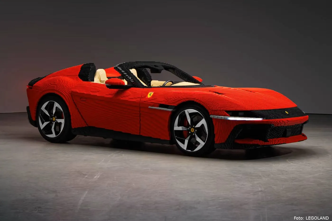 https___hypebeast.com_image_2026_03_31_LEGO-Ferrari-12Cilindri-Spider-Life-Size-Model-LEGOLAND-New-York-Announcement