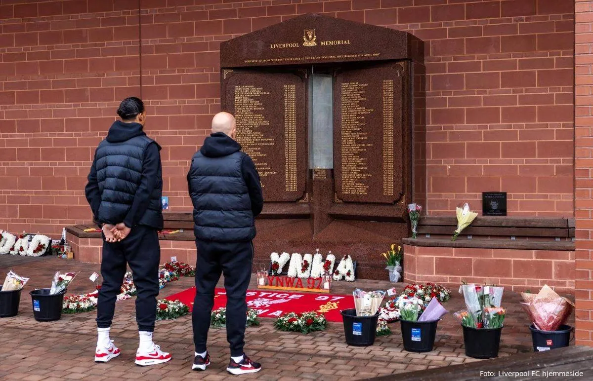 hillsborough wreaths 15042025 3 bf03ea5ac36d0684f68aba3af4b34773