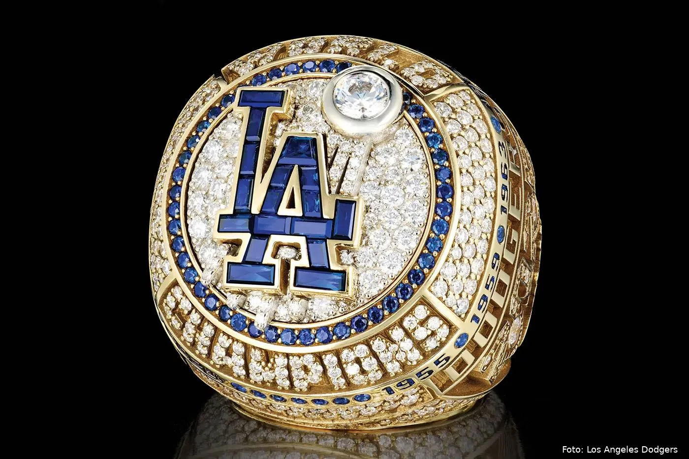 https___hypebeast.com_image_2026_03_29_closer-look-los-angeles-dodgers-2025-world-series-back-to-back-championship-ring-001