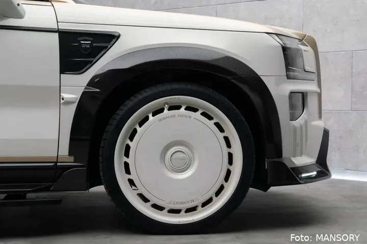 69ea3713f7395fd3b06ad7bf_Zeekr_9X_By_MANSORY_10-p-1080