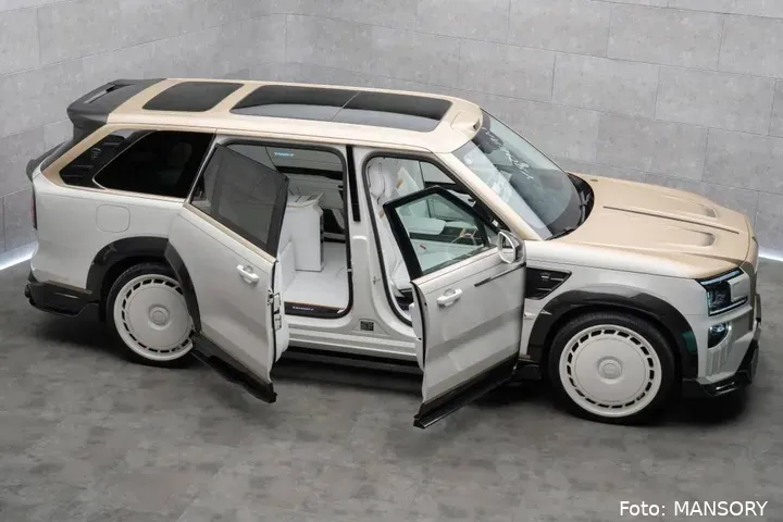 69ea3714137e538cc8dc168b_Zeekr_9X_By_MANSORY_08-p-1080