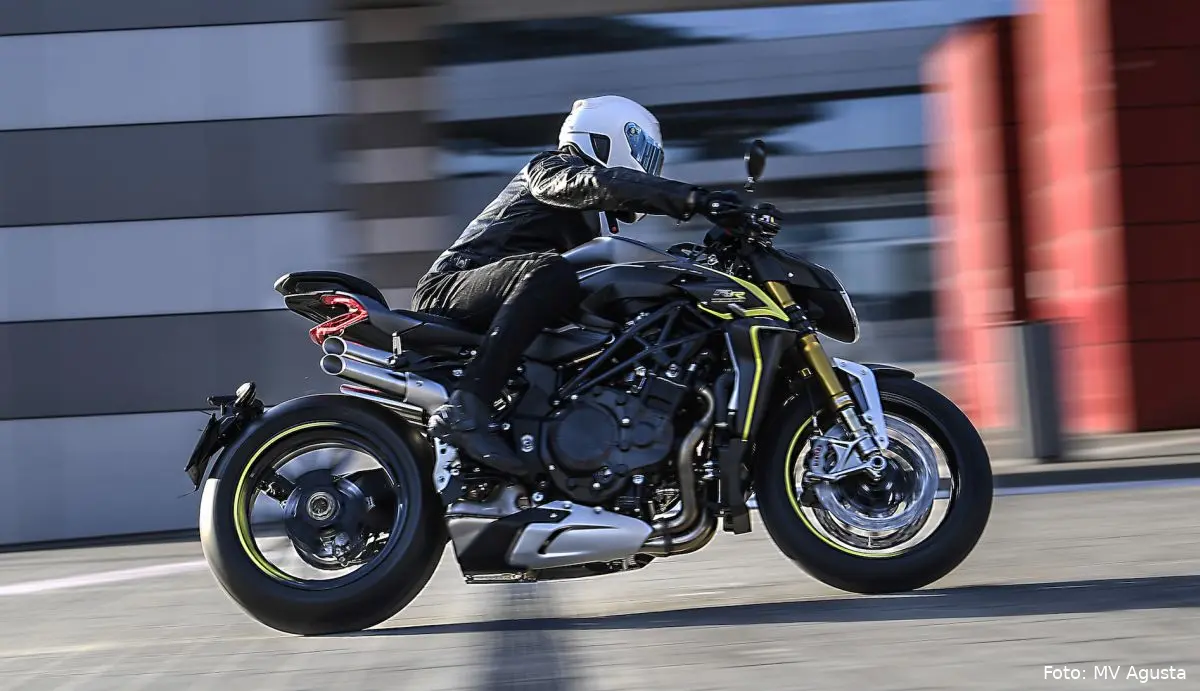 2020 mv agusta brutale 1000 rr action 1 e1593583989185 1200x691 1