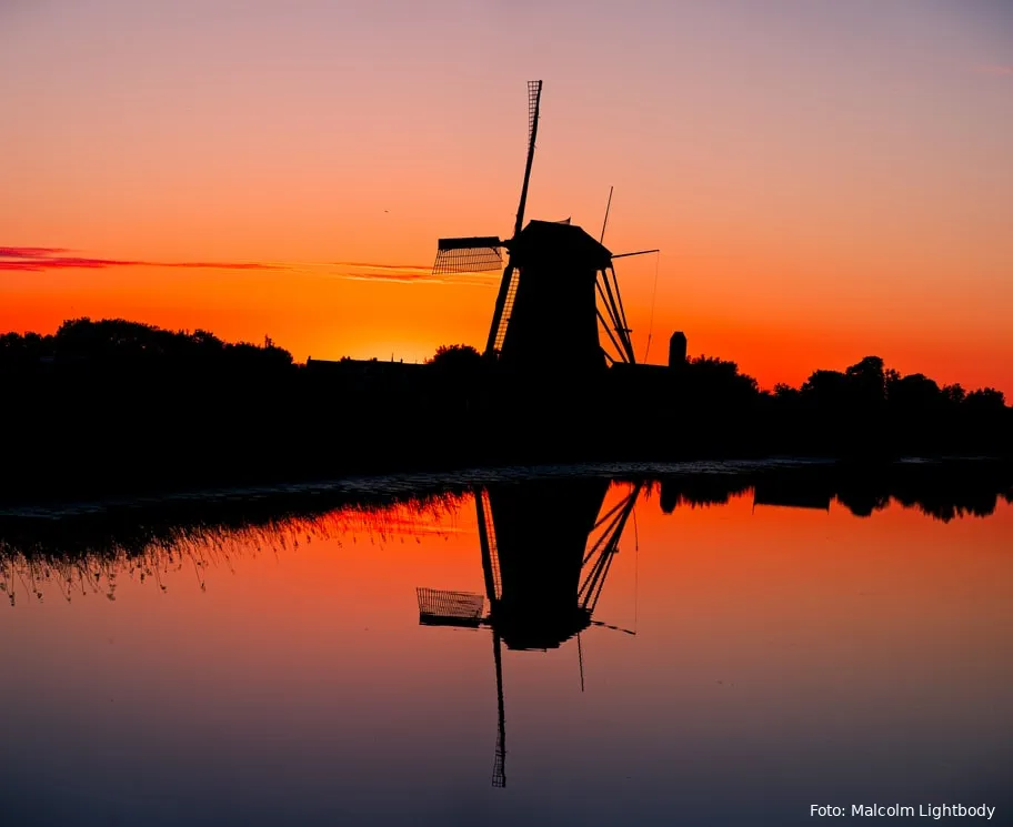 banner zonsondergang