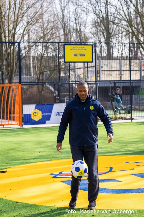 Opening-Cruyff-Court-Patrick-Kluivert--Marielle-van-Opbergen-13-