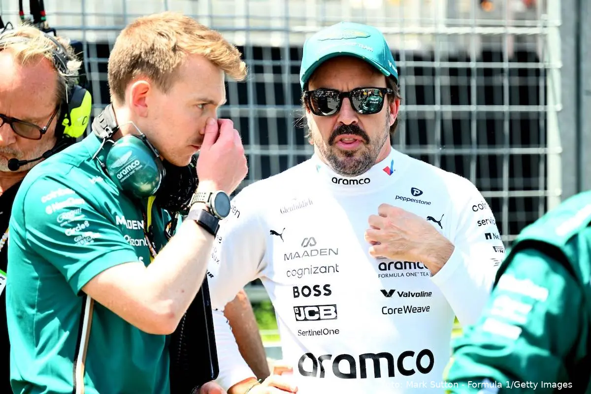 andrew vizard fernando alonso aston martin