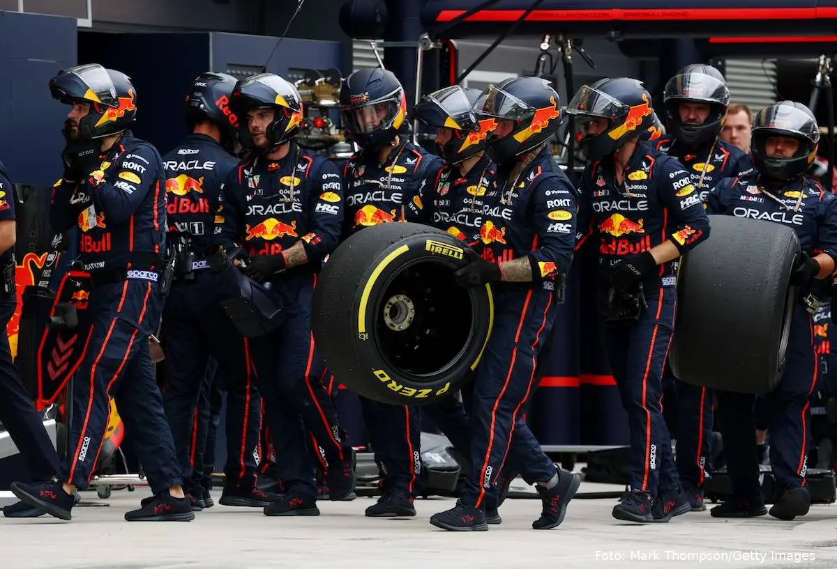 Red Bull Pitcrew mekaniker