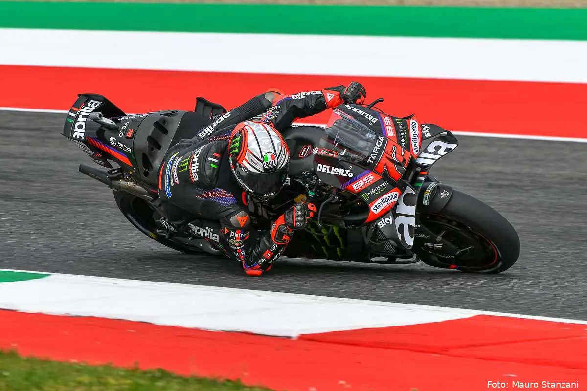 Marco Bezzecchi pilota Aprilia MotoGP corre al Mugello